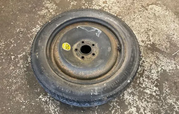 Ford Focus R16 spare wheel 