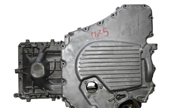 BMW M5 Oil sump 7843143 7843148