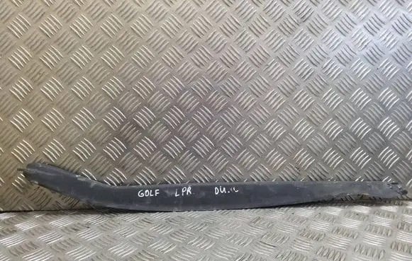 Volkswagen Golf V Other front door trim element 5M0837381B