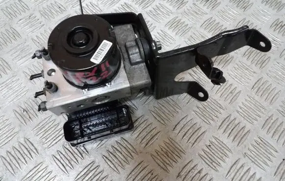 Honda CR-V ABS Pump 06210904293 X2T37071M1