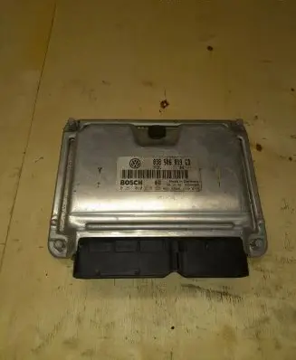 Volkswagen PASSAT B5.5 Engine control unit/module 038906019CD 28SA4308 0281010218
