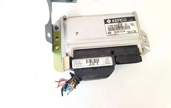 Hyundai Getz Engine control unit/module 9030930542f 39106-22140