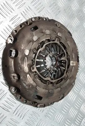Opel Vectra C Pressure plate F2600