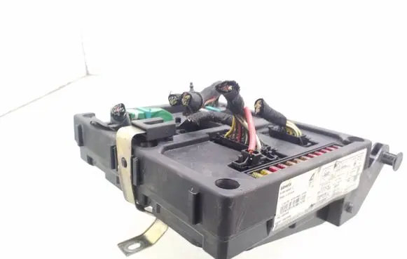 Volkswagen Sharan Fuse module S108145200C 7M0962258A