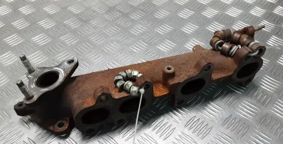 Toyota Land Cruiser (J150) Exhaust manifold
