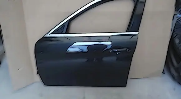 Alfa Romeo Giulia Front door