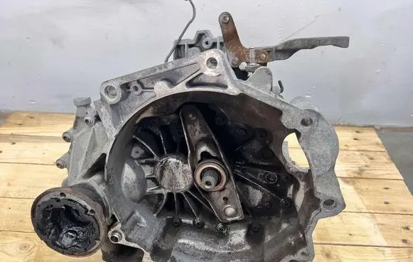 Skoda Octavia Mk2 (1Z) Manual 6 speed gearbox JHT