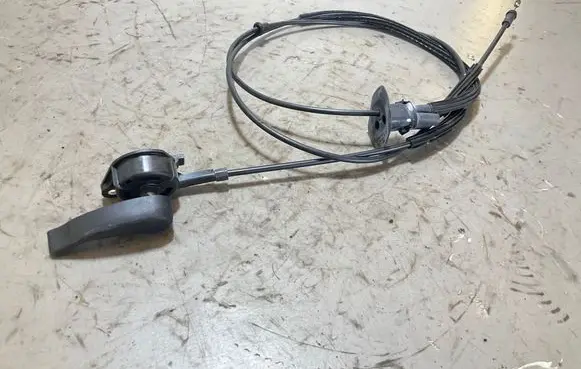 Dacia Duster II Engine bonnet (hood) release handle 
