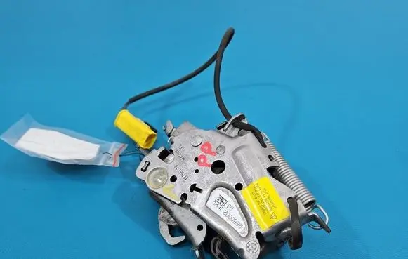 BMW iX1 Engine bonnet/hood lock/catch 17756710 IMPRK1572398