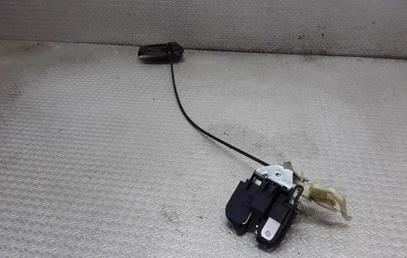 Mercedes-Benz C W203 Seat back rest lock catch A2039200472