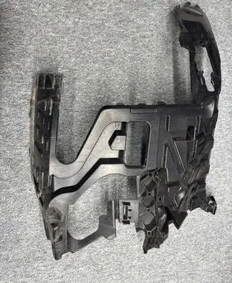 BMW X6 G06 Front bumper mounting bracket 51118085666 8085666 10503420