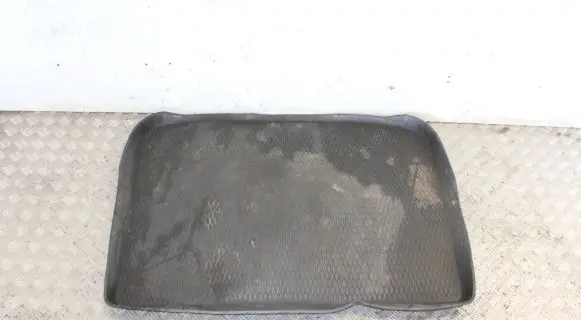 Volkswagen Tiguan Trunk/boot mat liner 5N0061160