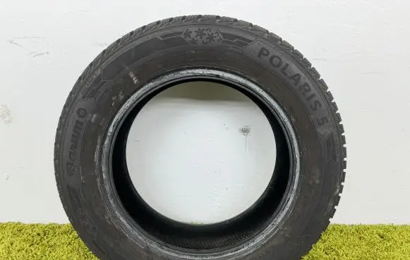 Audi A4 S4 B5 8D R15 winter tire 