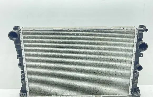 Mercedes-Benz SL AMG R231 Coolant radiator A2315000400 A1975000003