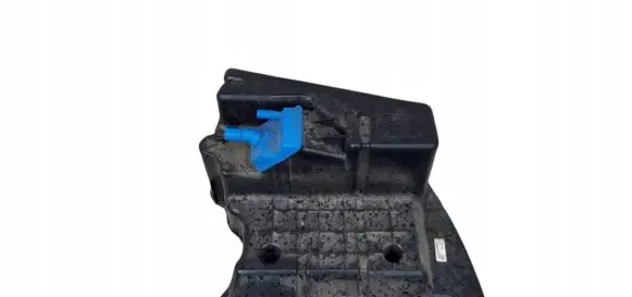 Audi A4 S4 B9 AdBlue liquid reservoir 8W0131878BP