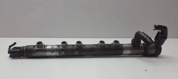 BMW 5 F10 F11 Fuel main line pipe 780060103
