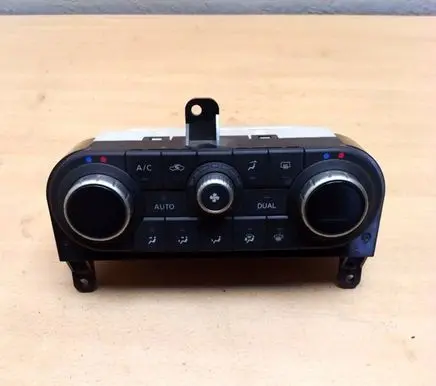 Nissan Qashqai Climate control unit 27500BR47B