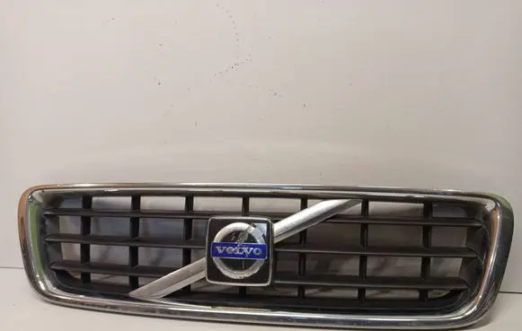 Volvo S60 Front bumper upper radiator grill 30698617 30698616