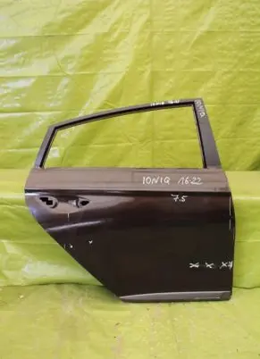 Hyundai Ioniq Front door 000259