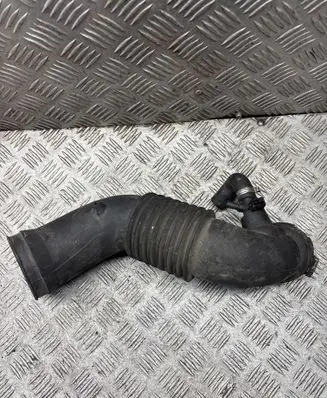 Volvo S70 V70 V70 XC Air intake hose/pipe 9445367 5002
