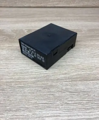 BMW 5 E39 Immobilizer control unit/module 8375840 05393120