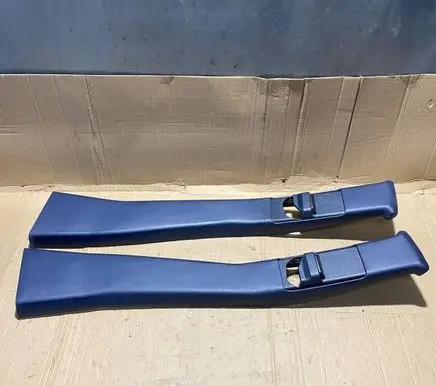Mercedes-Benz 190 W201 (B) pillar trim (top) 2016921889 2016921789