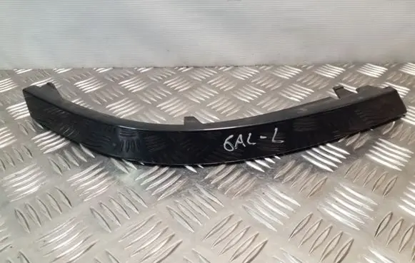 BMW 7 E65 E66 Rear/tail light trim molding 51127155445 72758411