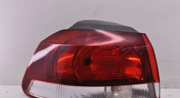 Volkswagen Golf VI Rear/tail lights 5K0945095G