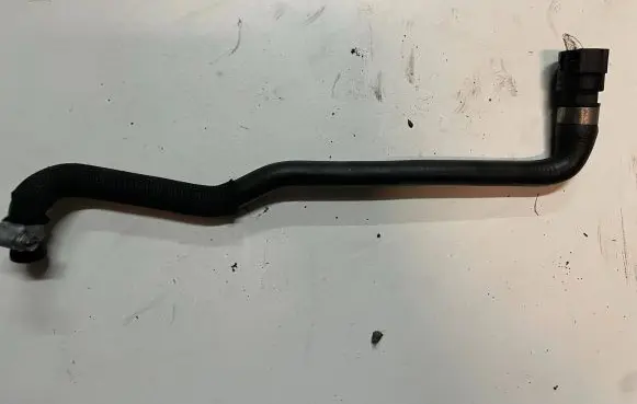 BMW X5 E70 Engine coolant pipe/hose 118476