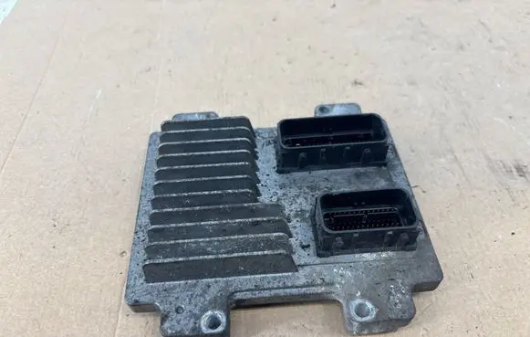 Opel Zafira C Engine control unit/module 12642927 86A4N59130200YX 12647212