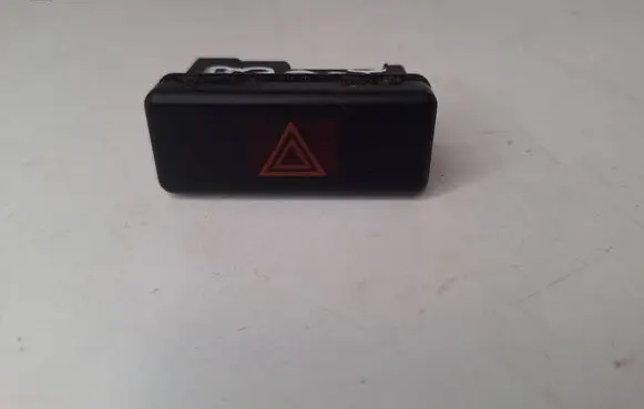 BMW 5 E39 Hazard light switch 8350947