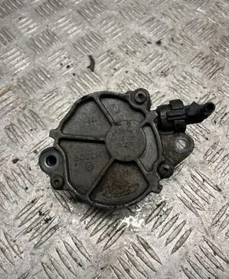 Ford Focus Vacuum pump D1561B 0805N