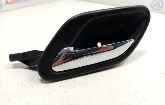 BMW 5 E39 Front door interior handle 8226049 51218226049