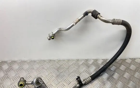 Jaguar XF Air conditioning (A/C) pipe/hose 6743254A R1234YF R134A