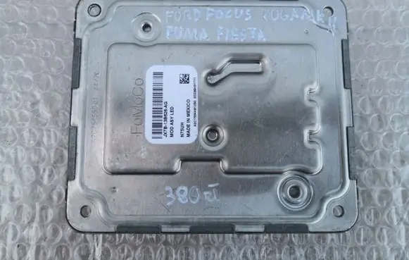 Ford Focus LED ballast control module JX7B13B626AG