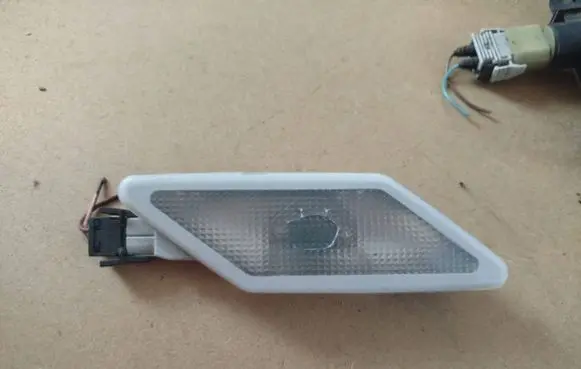 BMW 3 E36 Rear seat light 63311387037