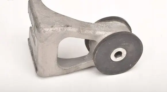 Ferrari California F149 Radiator mount bracket 213559