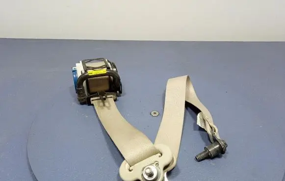 Subaru XV I Front seatbelt TKAH2S322