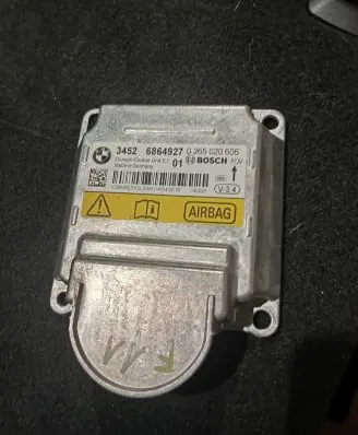 BMW 5 F10 F11 Airbag control unit/module 6864927 0265020606
