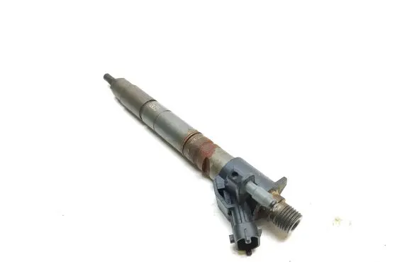 Volvo V40 Fuel injector 31303238 0445111124