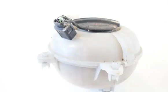 Audi TT TTS RS Mk3 8S Coolant expansion tank/reservoir 5Q0121407A