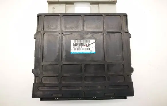 Mitsubishi Lancer Engine control unit/module MR988327