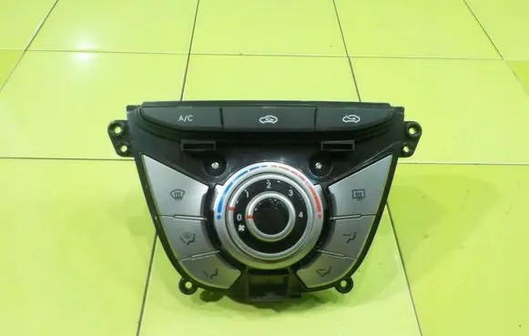 Hyundai ix20 Other switches/knobs/shifts 972501K030