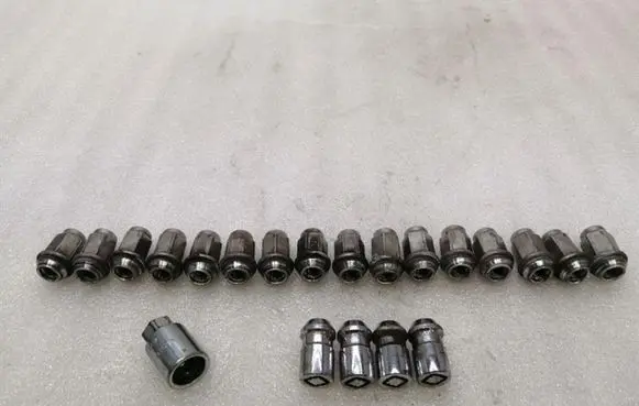 Chevrolet Corvette Nuts/bolts 