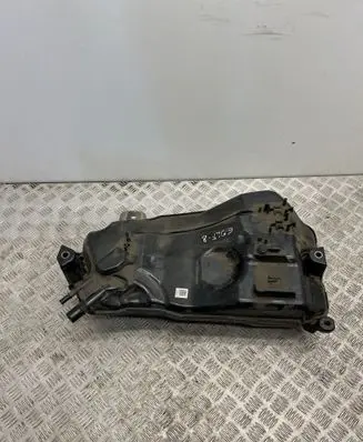 Volkswagen Golf VIII AdBlue liquid reservoir 5WA131877D 5Q0131969E 341547068