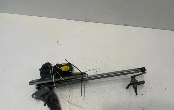 Peugeot Partner Front wiper linkage and motor 964421078001 470146