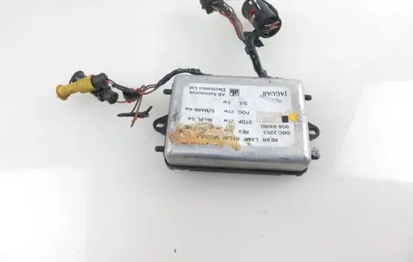 Jaguar XJ X40 Light module LCM DBC2263