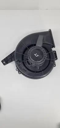 Audi A1 Heater fan/blower Y1551 6Q1819015