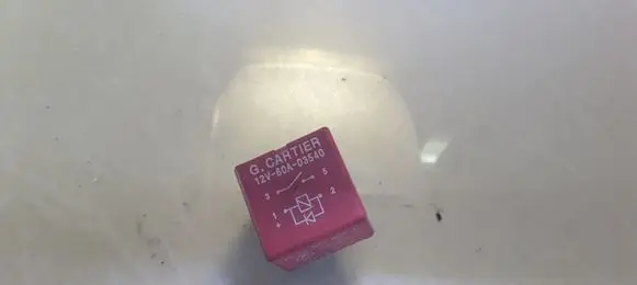 Renault Scenic II - Grand scenic II Other relay 7700844682