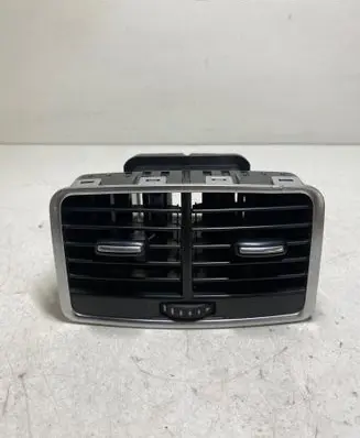 Audi A6 S6 C6 4F Rear air vent grill 4F0819203